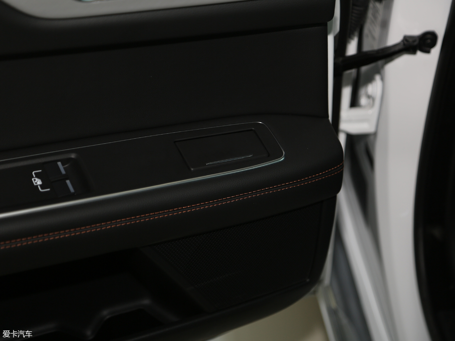 2018ݱXEL 2.0T 200PS A