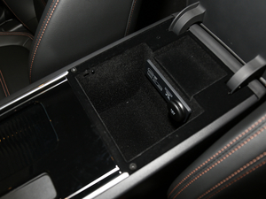 20182.0T 200PS װl g