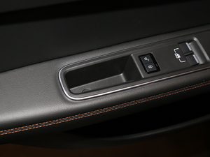 20182.0T 200PS װl g