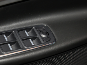 20182.0T 200PS װl g