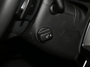 20182.0T 200PS װl g