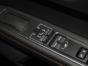 20182.0T 200PS װl g