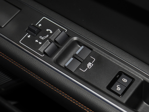 20182.0T 200PS װl g