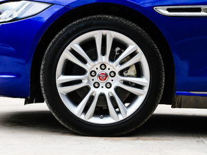 20182.0T 250PS A ݆Ȧ