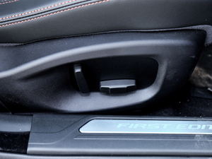 20182.0T 200PS LOVE۰ g