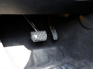 20182.0T 200PS LOVE۰ g