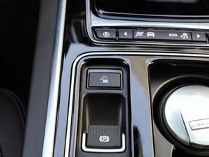 20182.0T 200PS LOVE۰ п؅^(q)