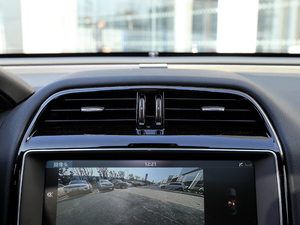 20182.0T 200PS LOVE۰ {L