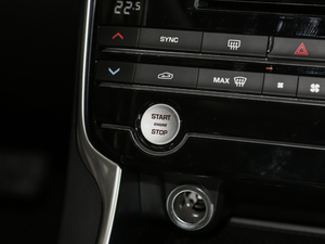 20182.0T 250PS  п؅^