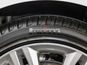 20182.0T 200PS  ݆̥Ʒ