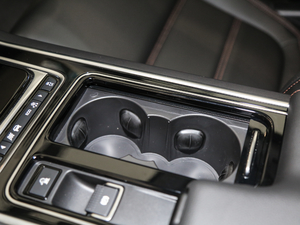 20182.0T 200PS  п؅^