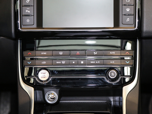 20182.0T 200PS  п؅^