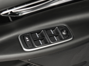 20182.0T 200PS Ӣ {܇ƅ^	