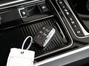 20182.0T 200PS A ܇耳