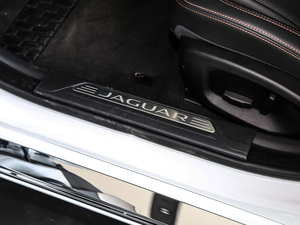 20182.0T 200PS LOVE۰ g