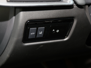 20182.0T 200PS LOVE۰ п؅^