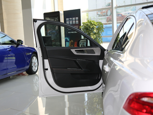 20182.0T 200PS A {λ܇T