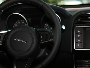 20182.0T 200PS A п؅^(q)