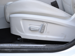 20181.5T CVTń(dng)Ş {{(dio)(ji)