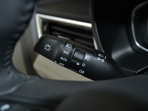 20181.5T CVTRq п؅^