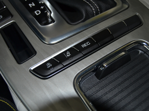 20181.5T CVTRq п؅^