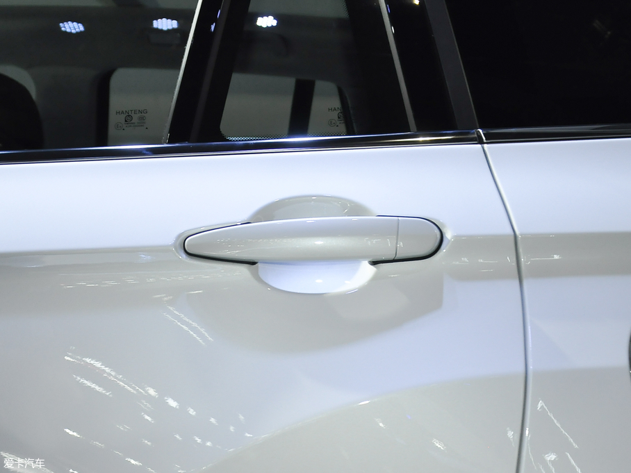 2018hvX7 S 2.0T Ԅ(dng)Ş