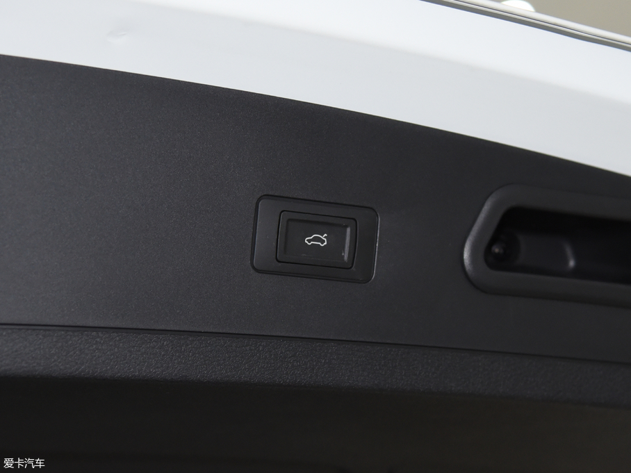 2018hvX7 S 1.5T ԄŞ