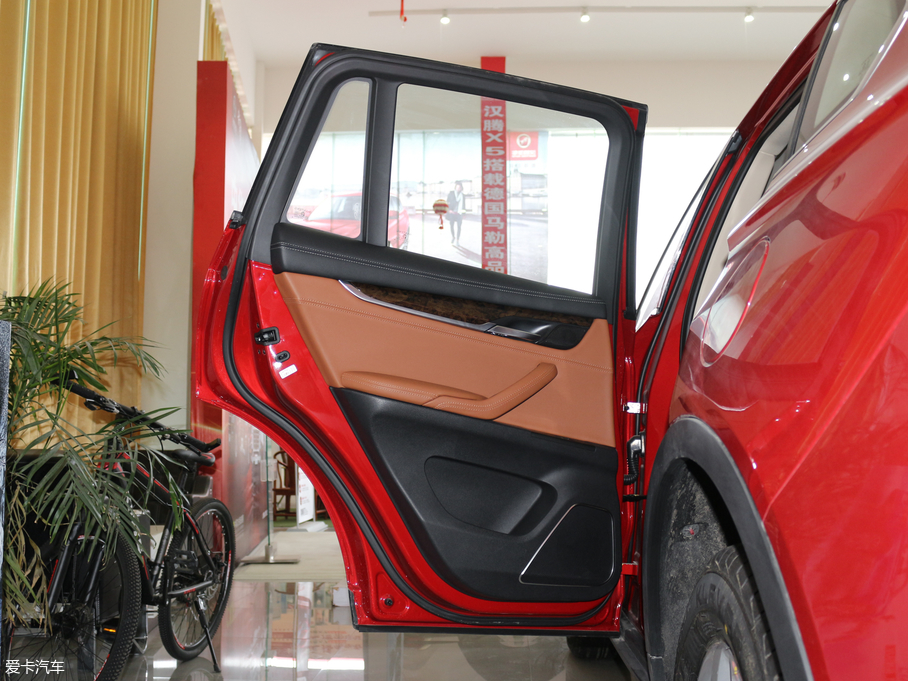 2018hvX7 S 1.5T ԄӺA