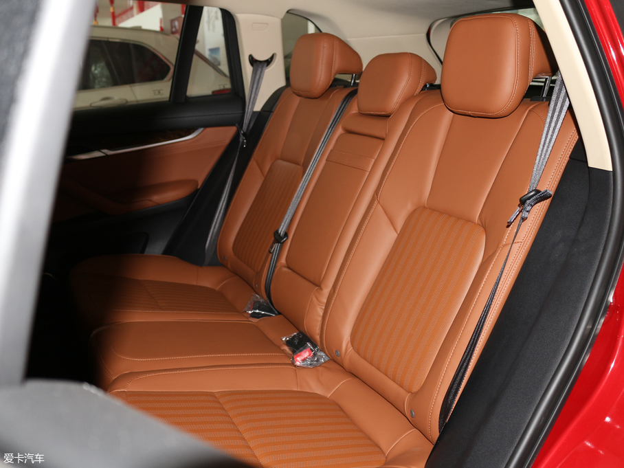 2018hvX7 S 1.5T ԄӺA