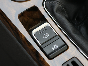 2018S 1.5T ք(dng) v܇Ƅ(dng)