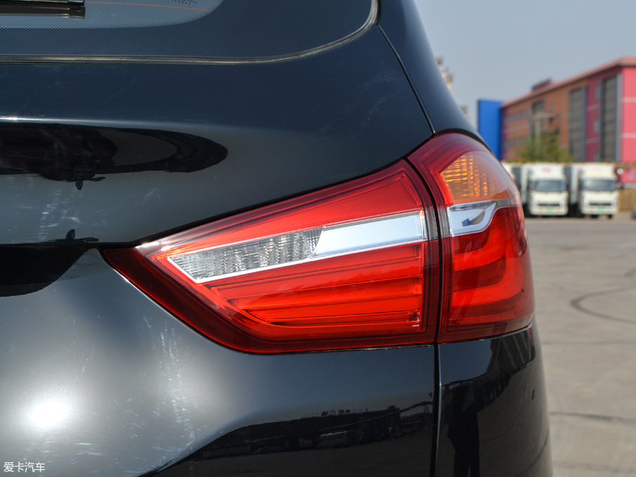 2018��˹��X7 1.5T �ք�(d��ng)���A�� 5��