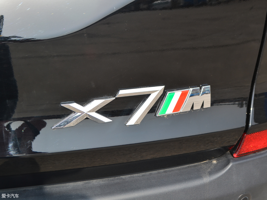 2018��˹��X7 1.5T �քӺ��A�� 5��