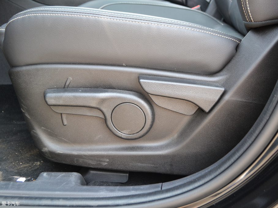 2018��˹��X7 1.5T �քӺ��A�� 5��