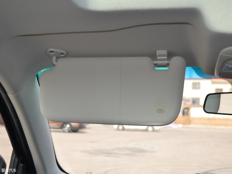 2018��˹��X7 1.5T �քӺ��A�� 5��