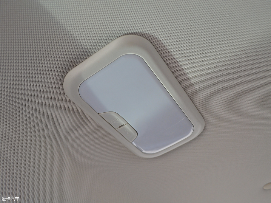 2018��˹��X7 1.5T �ք�(d��ng)���A�� 5��