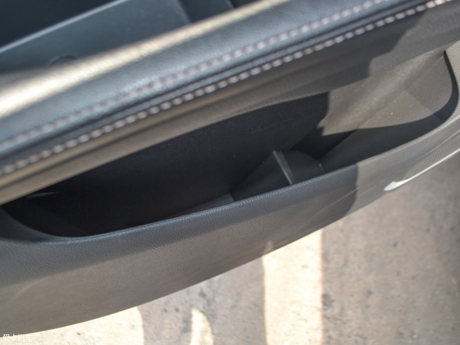 2018��˹��X7 1.5T �Ԅ�(d��ng)�ǻ��� 5��