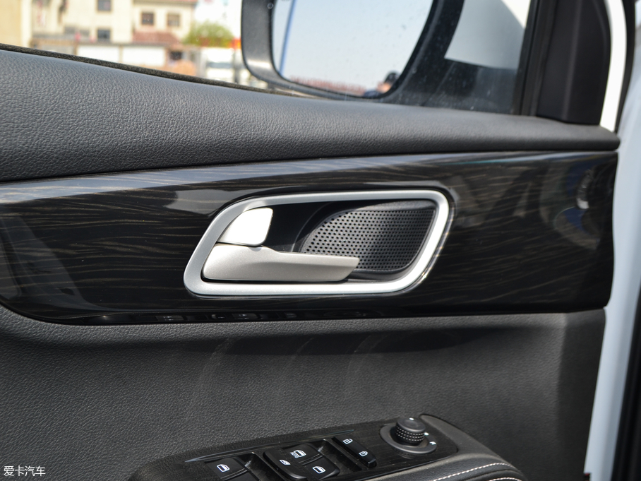 2018��˹��X7 1.5T �Ԅ��ǻ��� 5��