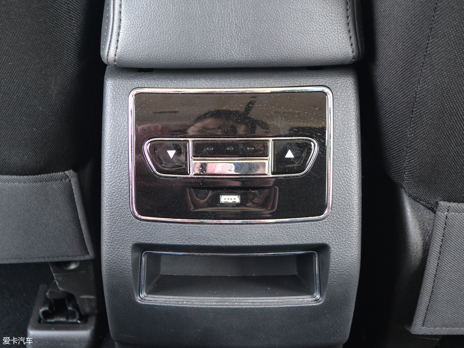 2018��˹��X7 1.5T �Ԅ��ǻ��� 5��