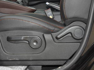 2018��1.8L �քӺ��A���� 7�� ���{������{��