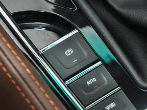 2018��1.5T �Ԅ��������� 7�� �п؅^