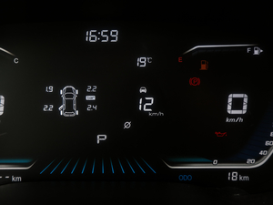 2021��PRO 1.5T �ԄӺ��A�� 7�� �п؅^