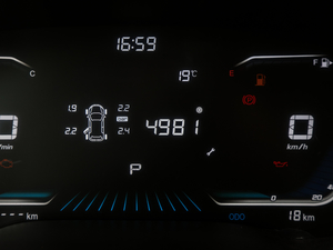 2021��PRO 1.5T �ԄӺ��A�� 7�� �п؅^