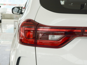 2021��PRO 1.5T �ԄӺ��A�� 6�� �������^