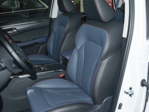 2021��PRO 1.5T �ԄӺ��A�� 6�� ���{�����