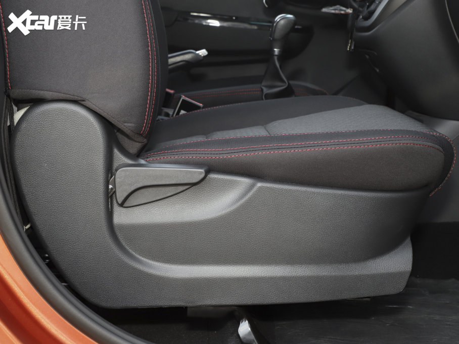 2022��SWM˹���� 1.5L �քӾ�Ӣ�� 7��