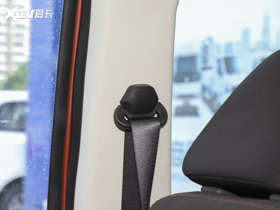 2022��SWM˹���� 1.5L �քӾ�Ӣ�� 7��