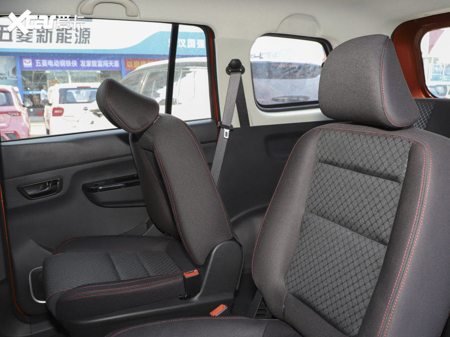 2022��SWM˹���� 1.5L �քӾ�Ӣ�� 7��