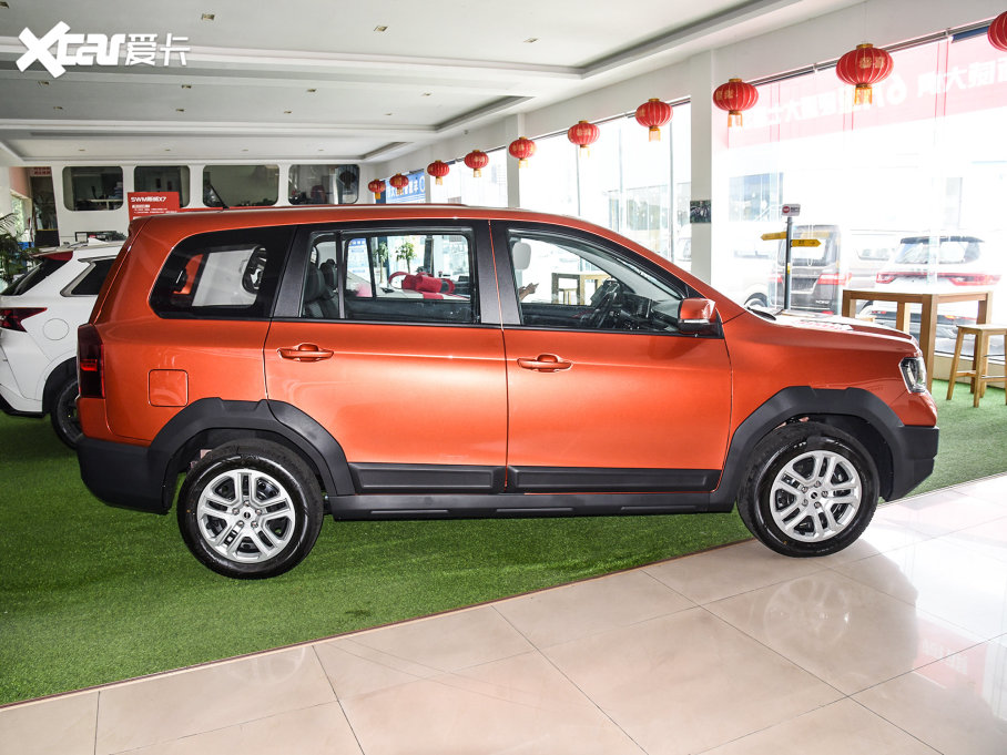 2022SWM˹ 1.5L ք(dng)Ӣ 5