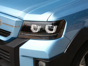 2023款EDi 1.5L 豪华型 7座 大灯