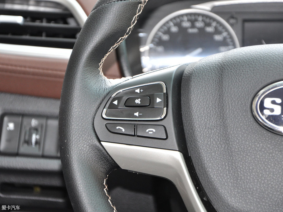 2017��˹��X7 1.5T �Ԅ�(d��ng)������